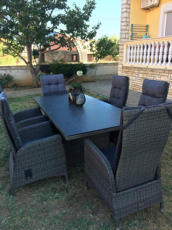 Apartmani Ljubica Задар Екстериор снимка